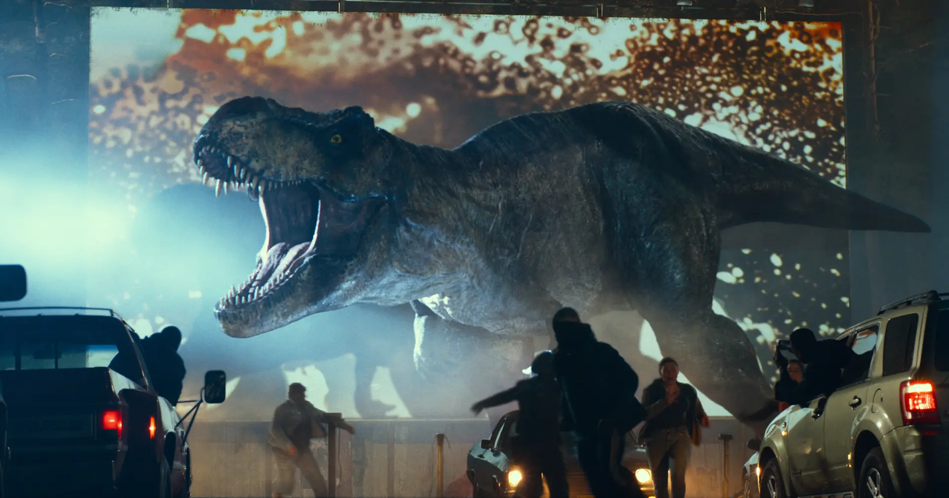 Nový trailer k třetímu Jurskému světu překopává historii filmové ságy. Dinosauři běhají po městech a přirozenou cestou se narodí mládě