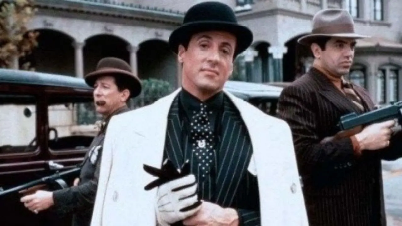 Sylvester Stallone míří na stará kolena do televize. V seriálu Tulsa King hraje mafiána, který nehodlá jít do důchodu