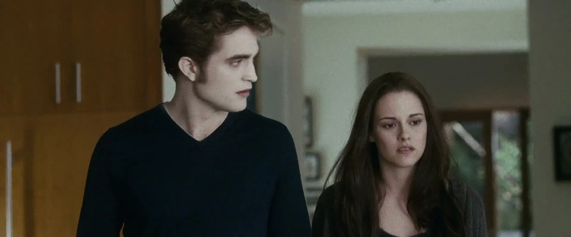 filmove-tipy-na-vikend-odmente-se-romantickou-komedii-upiry-sherlockem-nebo-batmanem-15