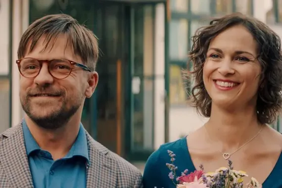 Po Pánském klubu se člověk cítí špinavý. Kam to dopracovala česká komedie?