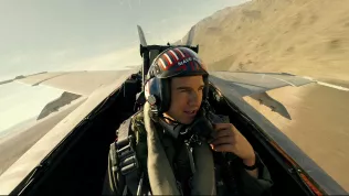 Komentáře týdne: „Scenárista se flákal a vytvořil si jednoduchý můstek.“ Co vám vadilo na filmu Top Gun: Maverick?