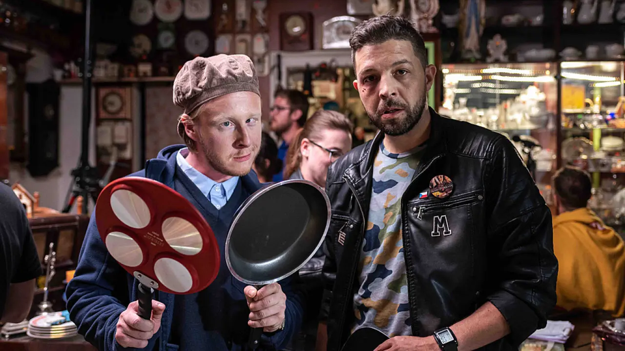 Top kina ČR: Tři Tygři patří do divadla a na internet. Tom Cruise do kokpitu stíhačky