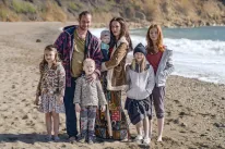 Má člověk právo žít mimo občanskou společnost? Jitřní záře si pokládá složité otázky, ale ty ji zmáhají