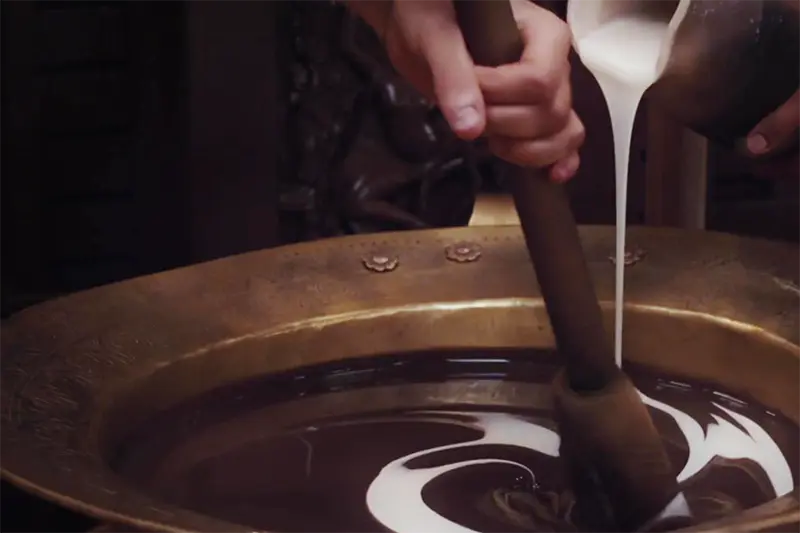 kolik-nafukovacich-balonku-uzvedne-dum-krysy-sly-na-dracku-a-predlohou-pro-chewbaccu-byl-pes-co-vse-jste-nevedeli-o-oblibenych-filmech-3