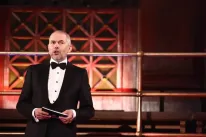 Marek Eben přirovnává dnešek k totalitě. Je to jen nepovedený Žert?