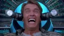 Kultovní Total Recall slaví 35 let. Prokletou sci-fi zachránil Arnold Schwarzenegger