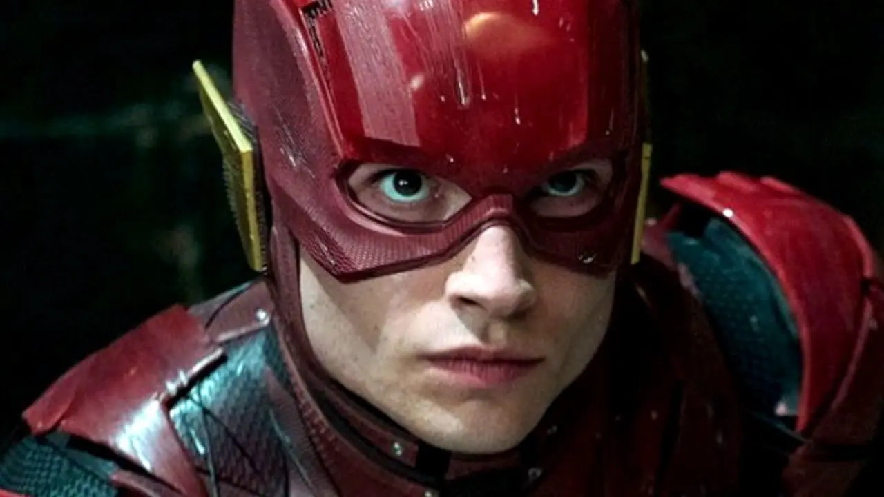 kvuli-skandalum-ezry-millera-je-ve-hre-skrecovani-flashe-za-dve-ste-milionu-dolaru-4