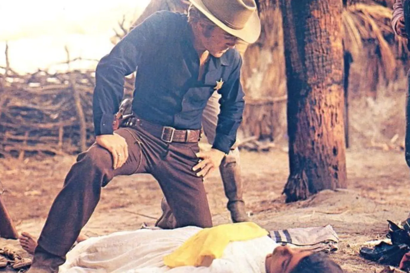 opustene-filmove-kulisy-lakaji-k-navstevam-nechte-se-pozvat-take-2