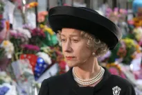 Královna britského filmu slaví 80. Připomeňte si nejslavnější role Helen Mirren