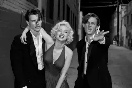 Komentáře týdne: Jak to (ne)bylo s Marilyn Monroe, katastrofa v moskevském metru a exotické sledování němého filmu
