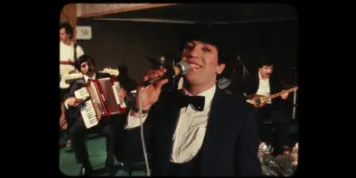 Pomáhali obnovit poválečné Německo, ale to se k nim obrátilo zády. Dokument o tureckých gastarbeiterech zaujme svéráznými hudebními čísly