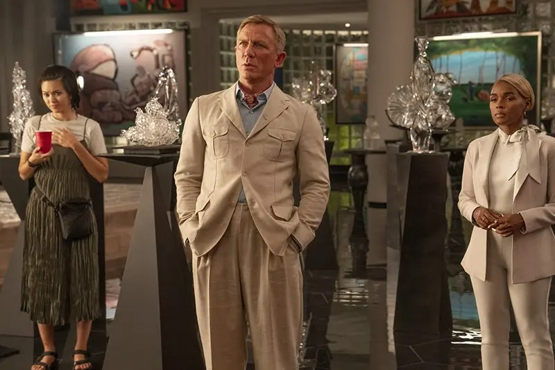 Na nože: Glass Onion