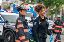 Gina Torres - V plamenech (2020), Obrázek #1