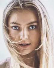 Astrid S