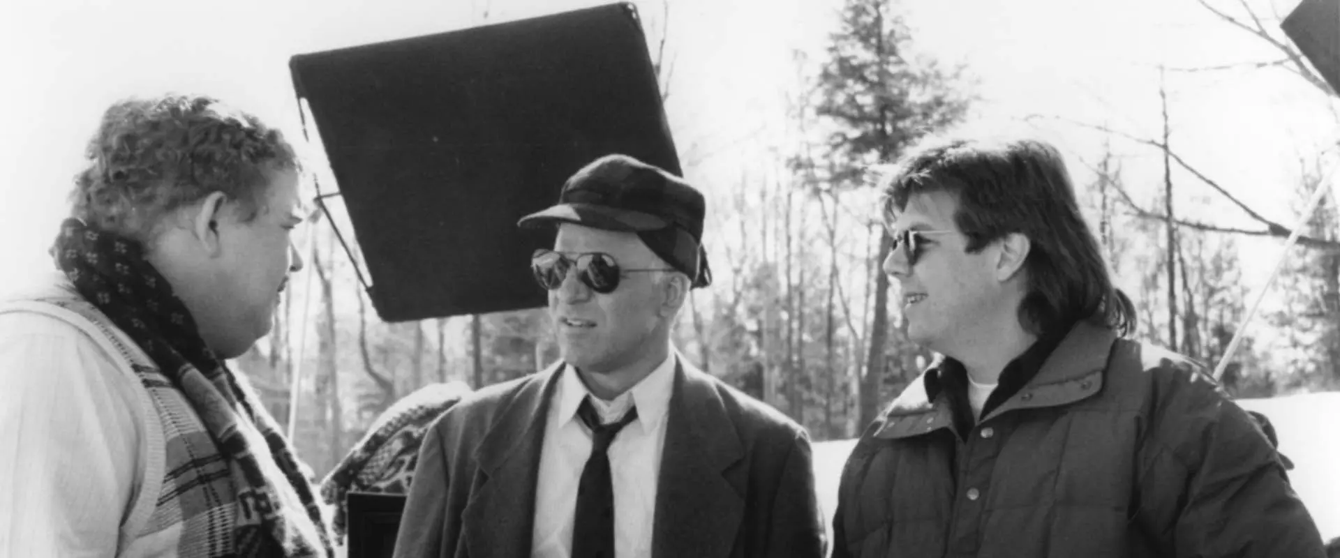 letadlem-vlakem-i-automobilem-kultovni-komedie-od-tvurce-sam-doma-muze-byt-nejoblibenejsim-svatecnim-filmem-ktery-jste-nevideli