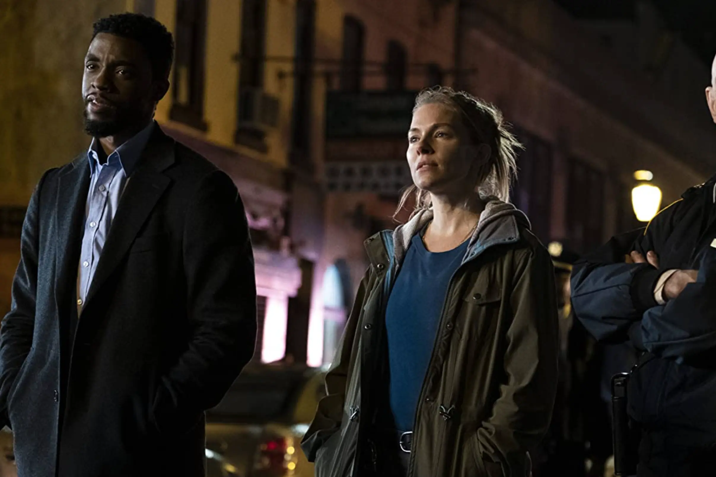 keanu-reeves-jennifer-lopez-nebo-chadwick-boseman-kdo-vsechno-si-nechal-sahnout-na-penize-aby-pomohl-jinym-nebo-si-uskutecnil-sen-1