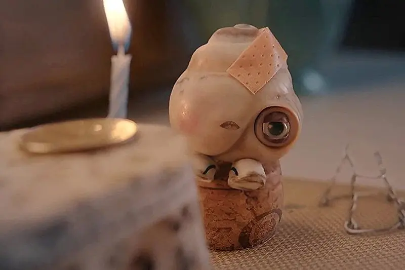 Marcel the Shell with Shoes On