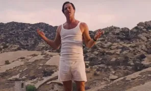 Kinolog: Film, který zabil kariéru Brada Pitta. Dekadentní Babylon je pro otrlé znalce