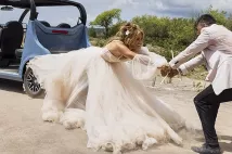 Jennifer Lopez - Svatba na odstřel (2022), Obrázek #5
