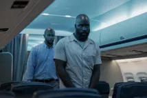 Mike Colter - Plane (2023), Obrázek #2