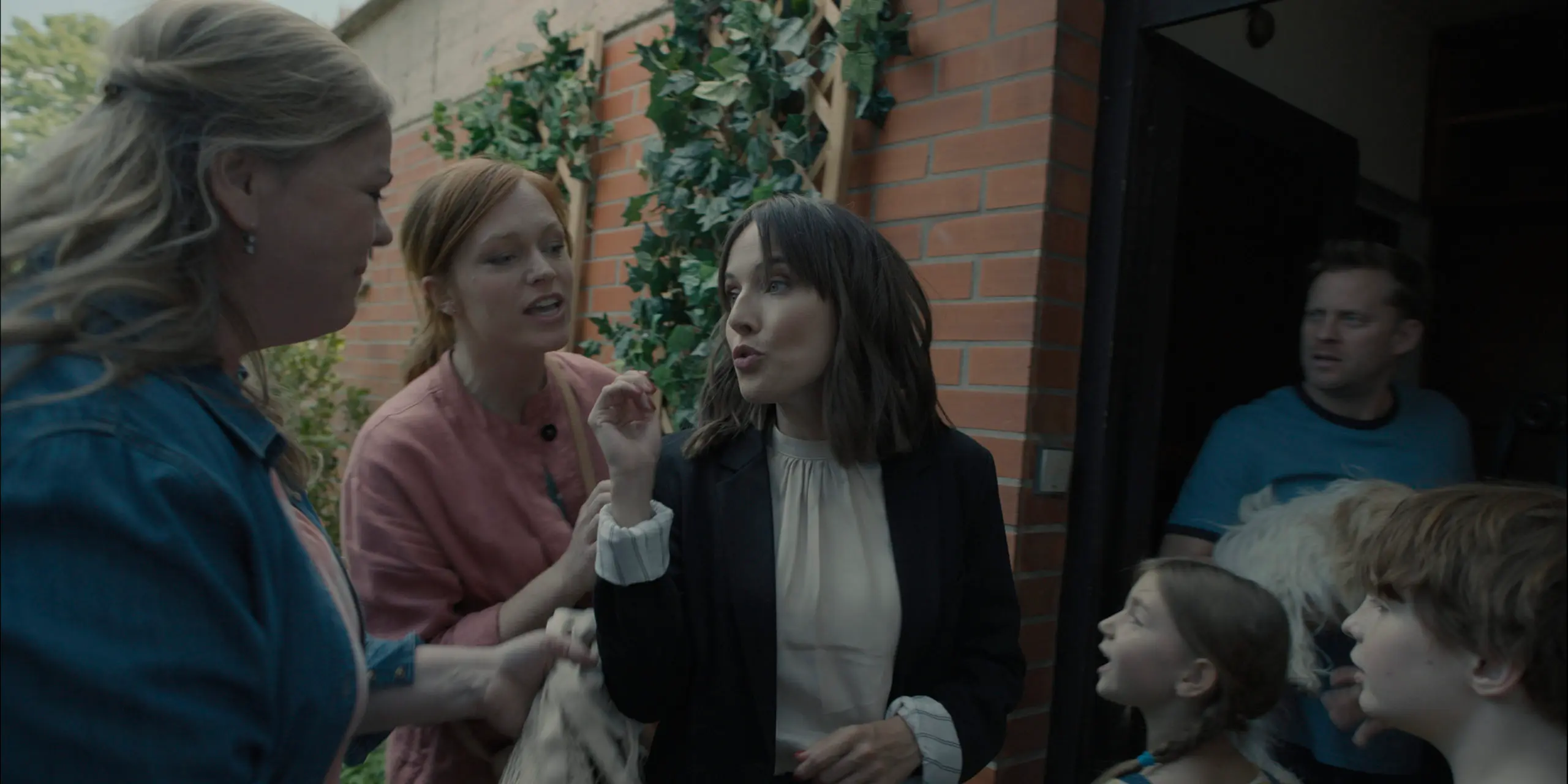 Tereza Ramba, Ester Geislerová, Jakub Prachař, Sabina Remundová