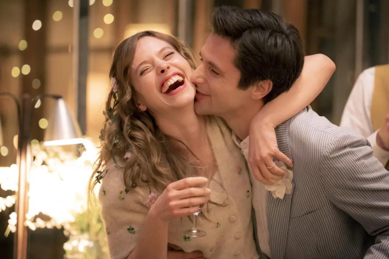 Čtyři různé verze života nadané pianistky. Drama Julie, co by bylo kdyby... se ptá, jestli věříme v náhodu