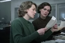 Carrie Coon - Bostonský škrtič (2023), Obrázek #1