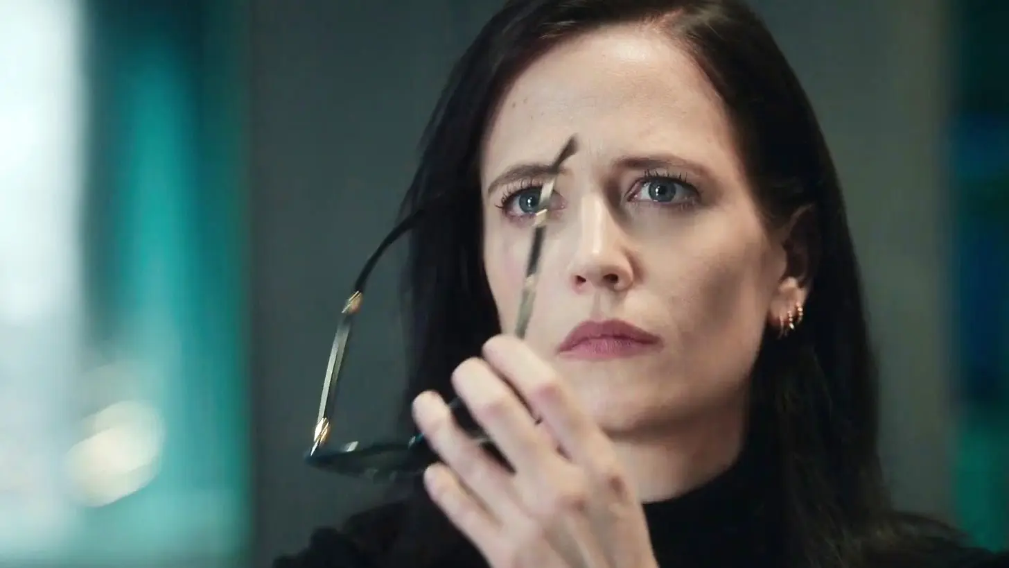 spionazni-serial-spojka-s-evou-green-a-vincentem-casselem-ceri-historickou-rivalitu-mezi-britanii-a-francii