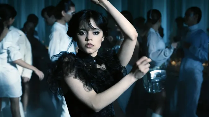 Druhá Wednesday vítá hvězdnou posilu! V seriálovém hitu se objeví i Lady Gaga