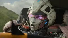 Blue Beetle v kinech propadl. Nyní se jeho režisér zaměří na nové Transformers