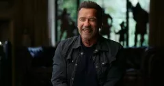 Život definující legendu. Arnold, dokument o Schwarzeneggerovi, v traileru pumpuje adrenalin