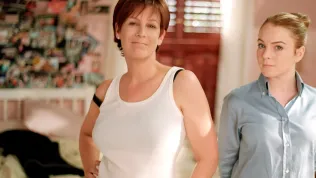 Lindsay Lohan a Jamie Lee Curtis si zase mění těla. Dvojka Mezi námi děvčaty ukazuje první fotku