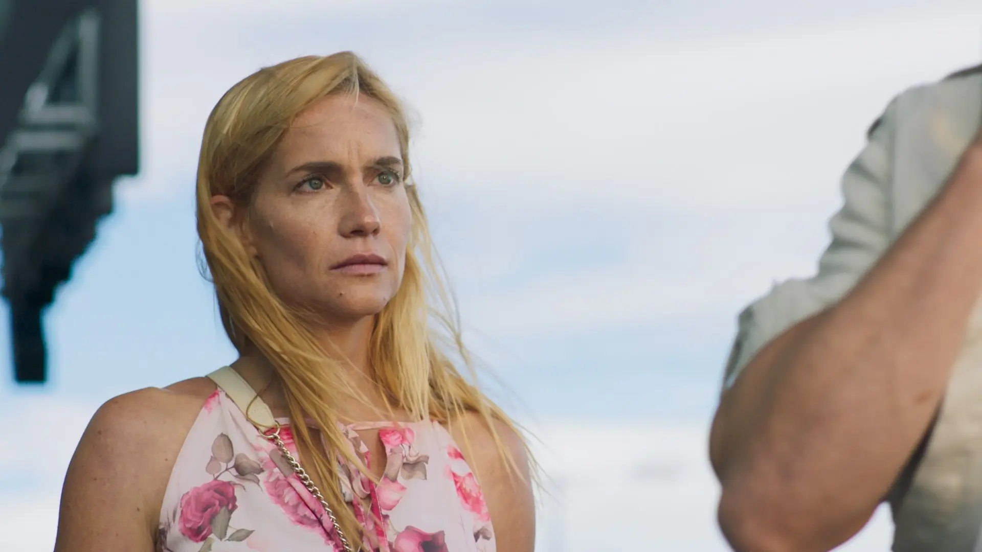 Slovenská odpověď na Pařbu ve Vegas chce bavit i dojmout, ale je hlavně úmorná