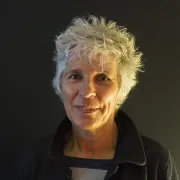 Nelly Quettier