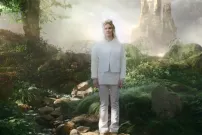 Vědma na Voyo není tak směšná, jak se zpočátku zdá. Bolí z ní hlavně uši