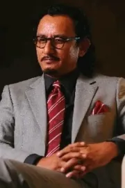 Riezman Khuzaini