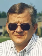 Tom Clancy (II)