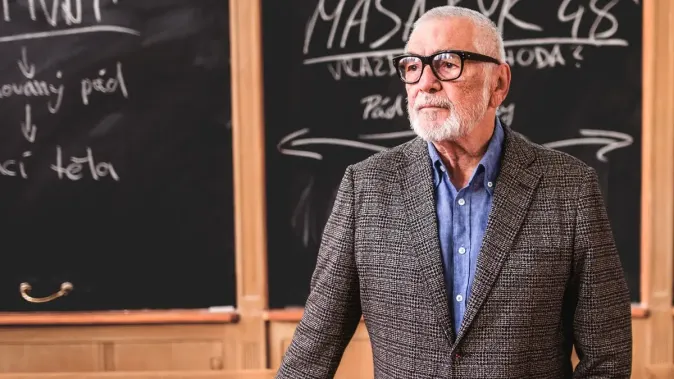 Bartoškova záhadná absence je nakonec nejlepší částí Matematiky zločinu