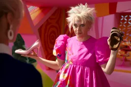 Barbie je tak úspěšný film, že podle ní vznikla nová, záměrně „ošklivá panenka“