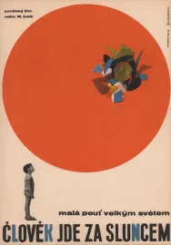 Člověk jde za sluncem