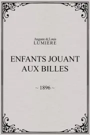 Enfants jouant aux billes