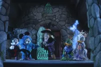 Mickey and Friends Trick or Treats: trailer