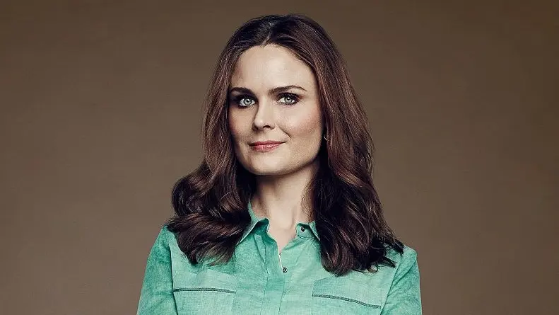 Kůstka ze Sběratelů kostí je obyčejná holka, pro kterou je herectví jen práce. Co dnes dělá?