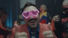 Smrt je velká životní změna: trailer