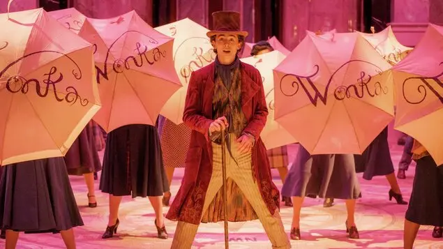 „Počkat, on to je muzikál!“ Proč před námi distributoři tají, že se bude ve filmu zpívat?