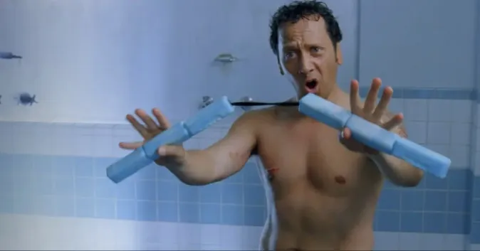 Rob Schneider slaví šedesát. Nejhorší herec první dekády se o svou kariéru dál nestará