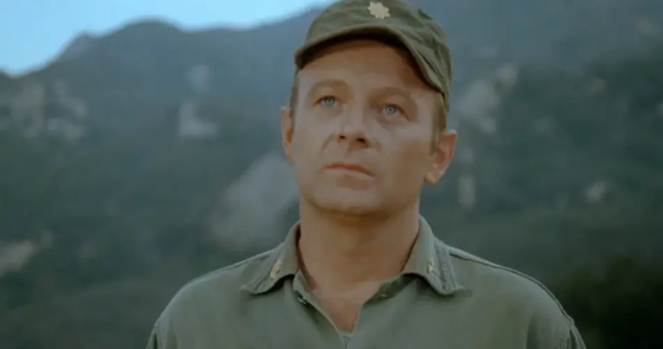 Autor seriálu M*A*S*H vždy litoval toho, jak naložil s postavou Franka