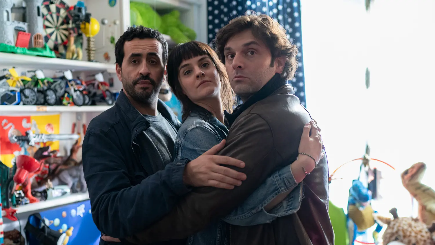 Recenze: U Těžkého roku se zasmějete, v hlavě ale neutkví. Nová klasika od tvůrců Nedotknutelných se nekoná