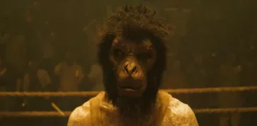 Indický John Wick přichází. Opičí muž slibuje v traileru neskutečnou akční nálož