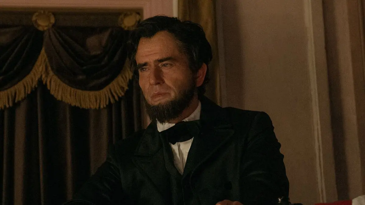 Recenze: Seriál Po atentátu se noří do zločinu obklopeného konspiracemi. Ukazuje smrt Lincolna a následky